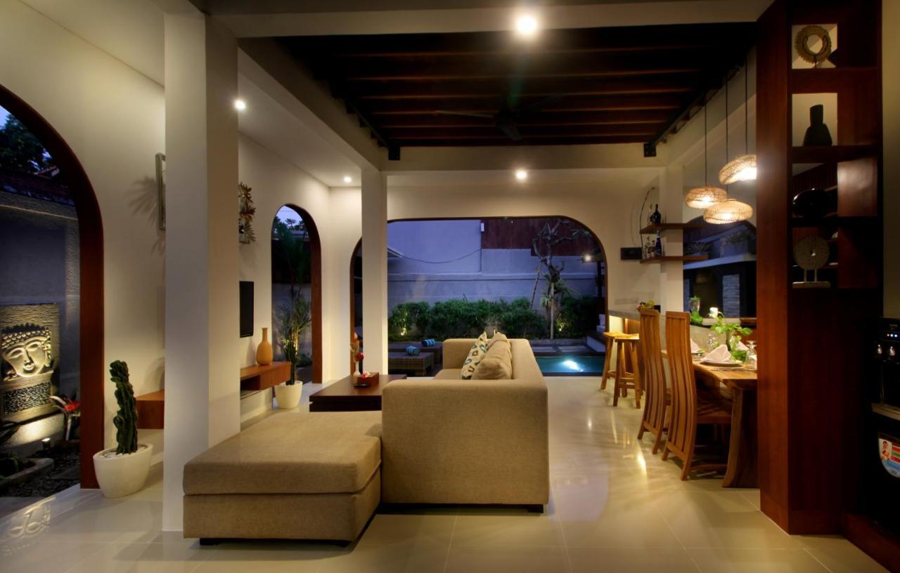 สุธา วิลลส บาหลี อันเยลีร์ Villa เซมินยัค ภายนอก รูปภาพ