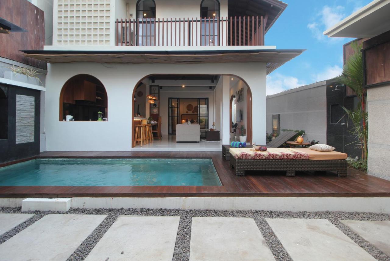สุธา วิลลส บาหลี อันเยลีร์ Villa เซมินยัค ภายนอก รูปภาพ